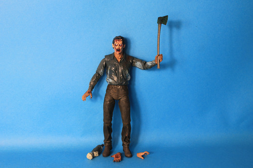 Ultimate Ash Evil Dead 2 Dead By Dawn Neca Figura (Usado)