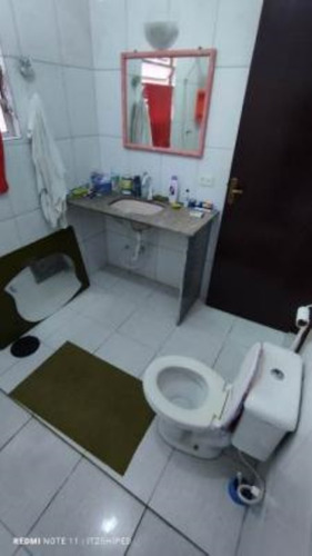 Imagem 4 de 12 de Casa No Bairro Bopiranga, Em Itanhaém, Litoral Sul De São Paulo. Possui Churrasqueira, Espaço Para Piscina E Vaga Para 03 Automóveis.