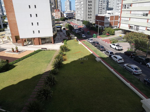 Imagen 3 de 30 de Apartamento En Alquiler, Punta Del Este, Próximo A Playa Brava Y Mansa, Buenos Servicios, Próximo Enjoy, Conrad