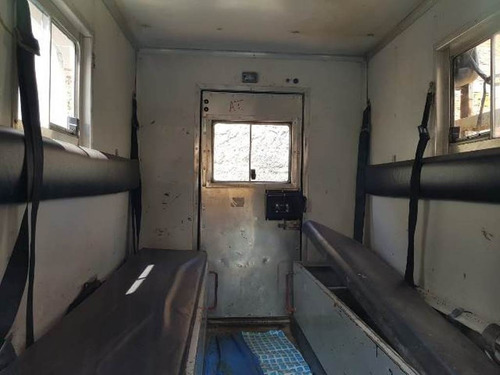 Acello 815 Ano 2018 Cabine Auxiliar Cabinado