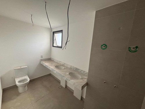Apartamento Ícone Com 4 Dormitórios-173 M2 /23°andar