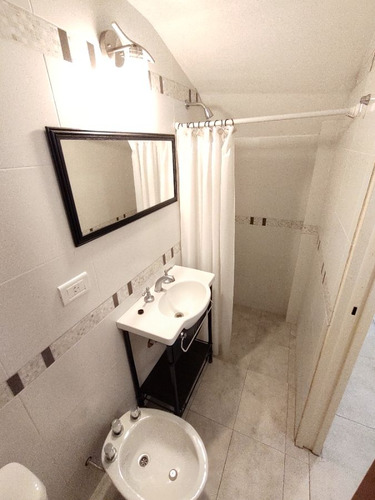 Imagen 9 de 12 de Calle 120 Entre 35 Y 36 - Ph 1 Dormitorio En La Plata