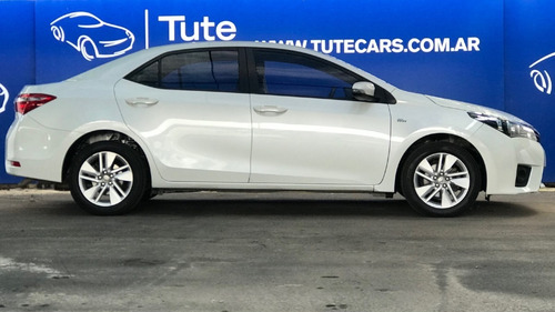 Toyota Corolla Xei 1.8 Mt6 2016 Blanco - Tute Cars Fernando