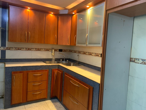 Imagen 7 de 19 de En Venta Casa En Carirubana