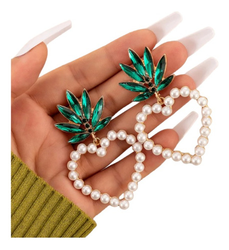 Aretes Corazones Con Perlas Y Diamantes Verdes  6cm