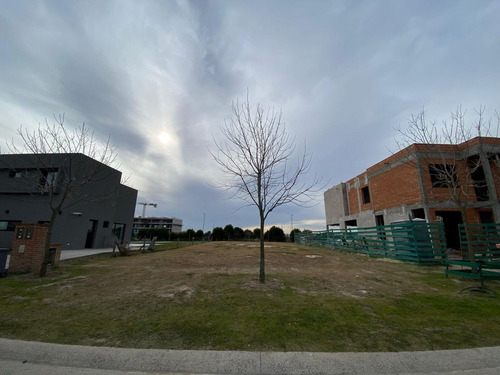 Imagen 2 de 4 de Lote En Venta Perimetral A La Troncal Araucarias Orientacion Norte