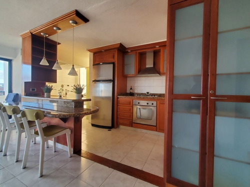 Imagen 8 de 18 de Apartamento Vacacional En La Av Aldonza Manrique De Playa El Angel Isla Margarita