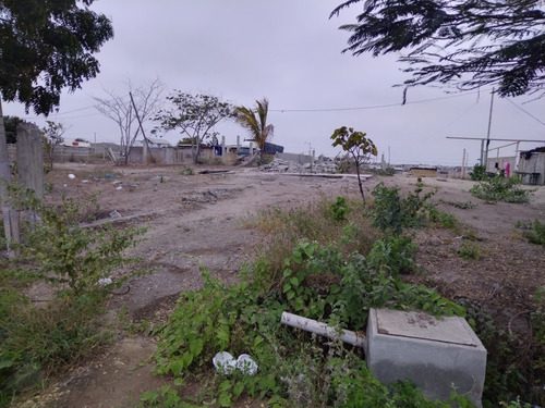 De Oportunidad: Remato Terreno En Ballenita. A Pocos Metros Del Hypermarket Y De La Terminal Terrestre, A Menos De 1 Km De La Playa. Ruta Del Spondylus