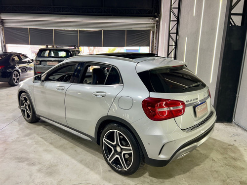 Mercedes-Benz Classe GLA 2.0 Sport Turbo 5p