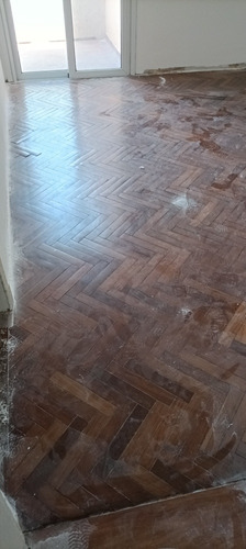 Imagen 4 de 5 de Pulido, Plastificado, Hidrolaqueado, Parquet