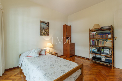 Venta Departamento 3 Ambientes Con Dependencia Y Patio - Balvanera