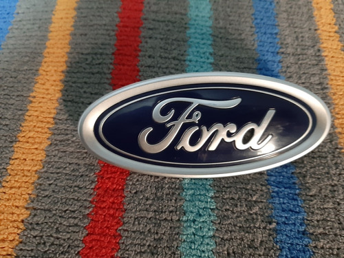 Logo Parachoque Delantero Ford Fusion 2018 2019