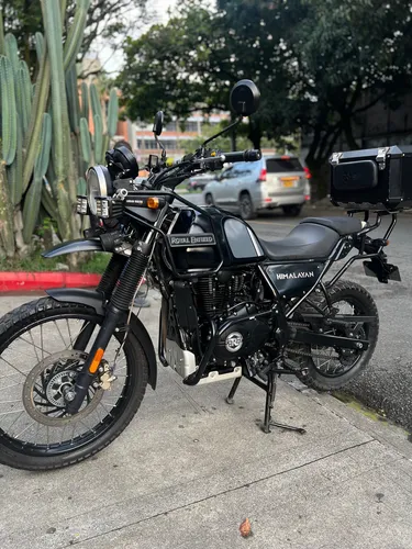 Royal Enfield Himalayan 2021 Muchos Extras