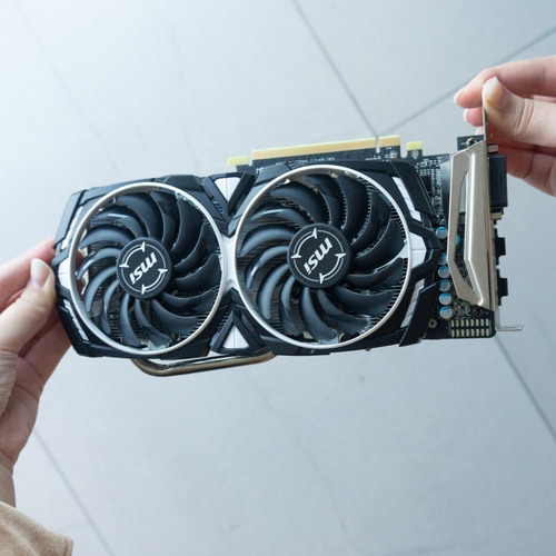 Imagen 3 de 4 de Placa De Video Amd Msi Armor Radeon Rx 570 4gb Oc Edition
