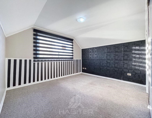 Casa En Venta De 3 Dorm. Segundo Piso En Los Angeles