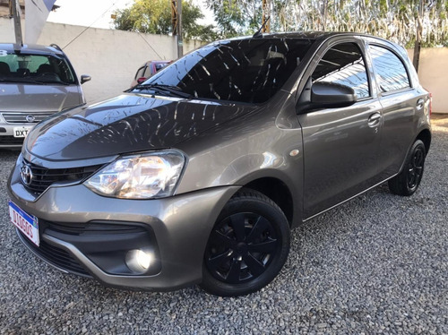 Imagem 1 de 15 de Toyota Etios X 1.3 Automatico 2018