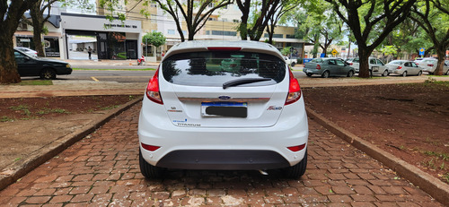 Ford Fiesta 1.6 16v Titanium Flex Powershift 5p