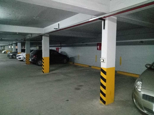 Villasol Cochera Venta Frente Al Carrefour Colón Oportunidad Seguridad 24hs Con Escritura