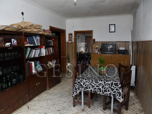 Imagen 2 de 13 de Casa - La Plata