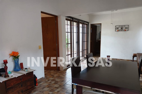 Se Vende Excelente Terreno Con Construcción En Altos De Oaxtepec
