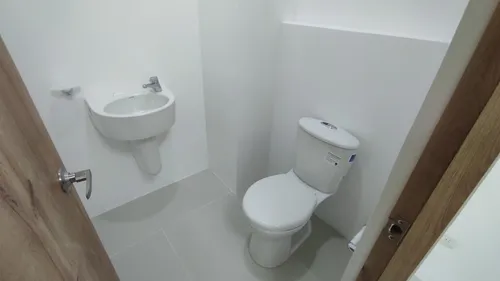 Local Con Parqueadero Privado - Centro Empresarial Durdan - Duitama Boyacá