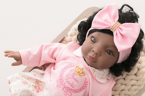 Imagem 3 de 10 de Bebê Reborn 21 Itens Princesa Boneca Senta Silicone Bolsa