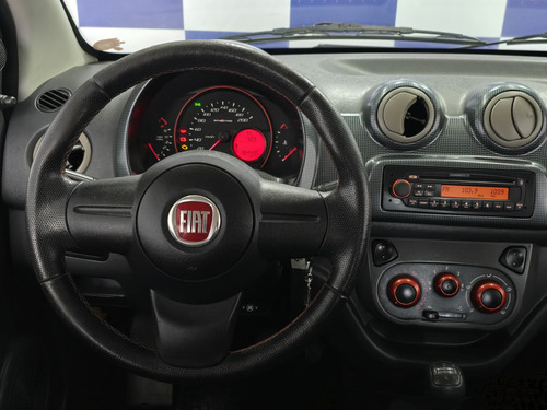 Fiat Uno 1.4 SPORTING 8V FLEX 2P MANUAL