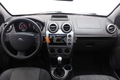 Ford Fiesta 1.6 MPI HATCH 8V
