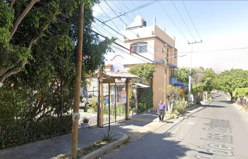 Casa En Remate Bancario En Colinas De Balbuena, Unidad San Buenaventura, Ixtapaluca. Eo