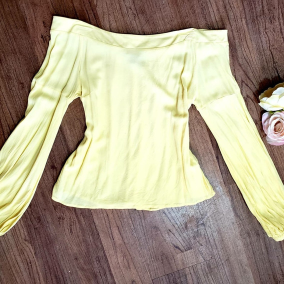 Blusa Mujer Amarillo Claro  Marca Joanna  Talla M 
