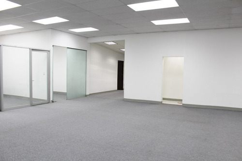 Imagen 10 de 25 de Oficinas Corporativas Plaza Comercial Arboledas, Tlalnepantla, Edo. Méx.