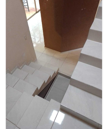 Casa En Venta En Nueva Chapultepec, Morelia, Michoacán De Ocampo C.p. 58280