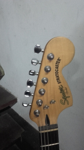 Guitarra,stratocaster Squire, Indonesia, 