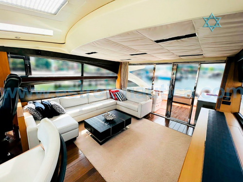 Imagem 4 de 7 de Lancha Princess V72 Barco Iate N Ferreti Azimut Intermarine