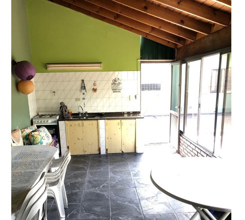 Imagen 14 de 17 de Chalet De 2 Plantas En San Justo - 2 Dormit, 3 Baños Quincho Y Piscina -