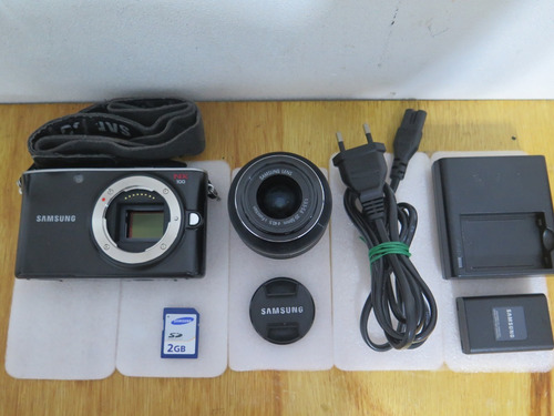 Camera Samsung Nx100 Hiper Conservado