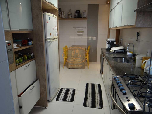 Apartamento Com 3 Dormitório(s) Localizado(a) No Bairro Embaré Em Santos / Santos - 6691