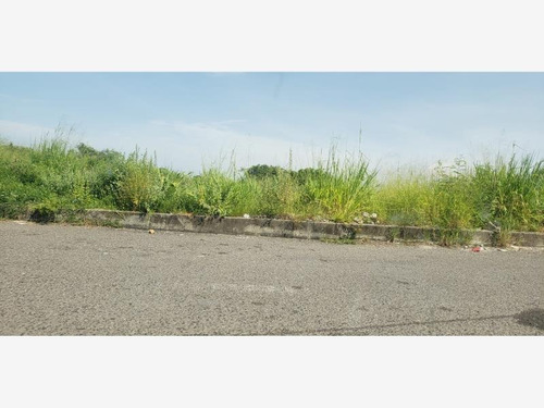 Imagen 2 de 6 de Terreno Comercial En Venta Colinas De Santa Fe