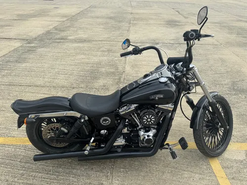 Harley Davidson Dyna 2005
