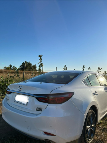Mazda Mazda 6 Sedan V 2.0 6At Cu