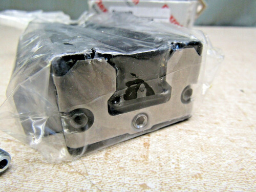 Bosch Rexroth R165321320 Linear Bearing Block Runner Cs Jje