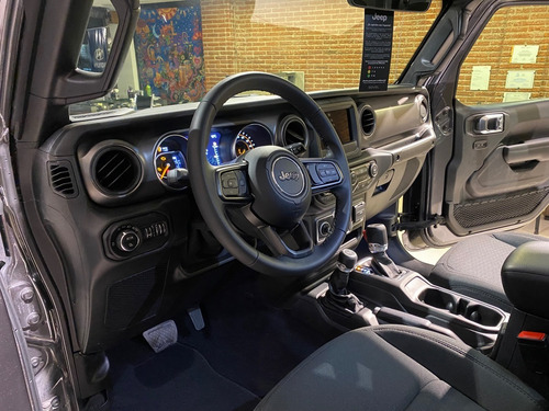 Imagen 10 de 25 de Jeep Gladiator 3.6 Unlimited Rubicon | Zucchino Motors