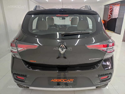 Imagem 5 de 15 de Renault Sandero Stepway Iconic 1.6 Cvt 2022 - Preto - 10307