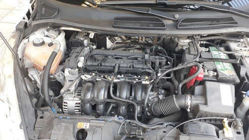 Ford Fiesta 1.6 Hatch Titanium Aut 55.000 Km 2015 Branco