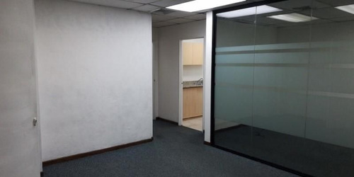 Imagen 4 de 8 de Oficina En Alquiler Colinas De Bello Monte Mls #20-11241 Yz