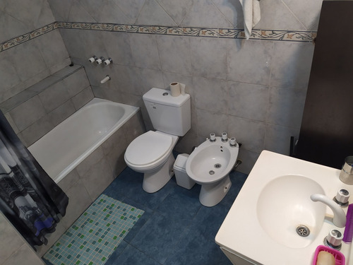 Imagen 8 de 18 de Local + Vivienda, Ph 3 Amb + Terraza , Sin Expens.