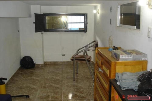 Imagen 5 de 12 de Local Full Acondicionado De 2 Plantas Full Servicios