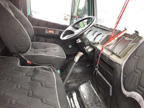 Mercedes Benz 1621