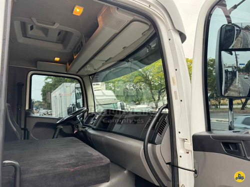 Vw 24280 Ano 2022 Constellation 6x2 Baú Refrigerado Financia
