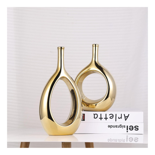 Jarrones De Oro Brillantes En Jarrones De Oro Cerámicos Del Oro Brillante.